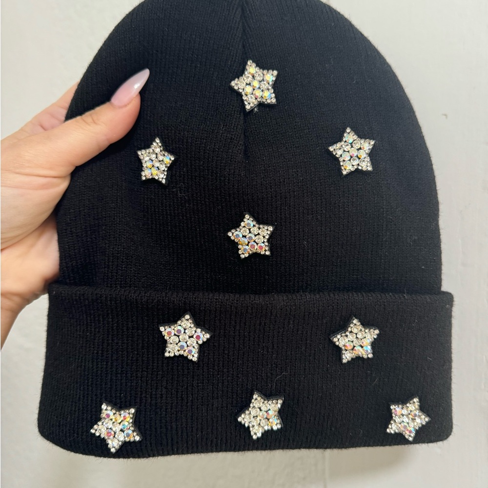 Black Star-Embellished Adult Beanie